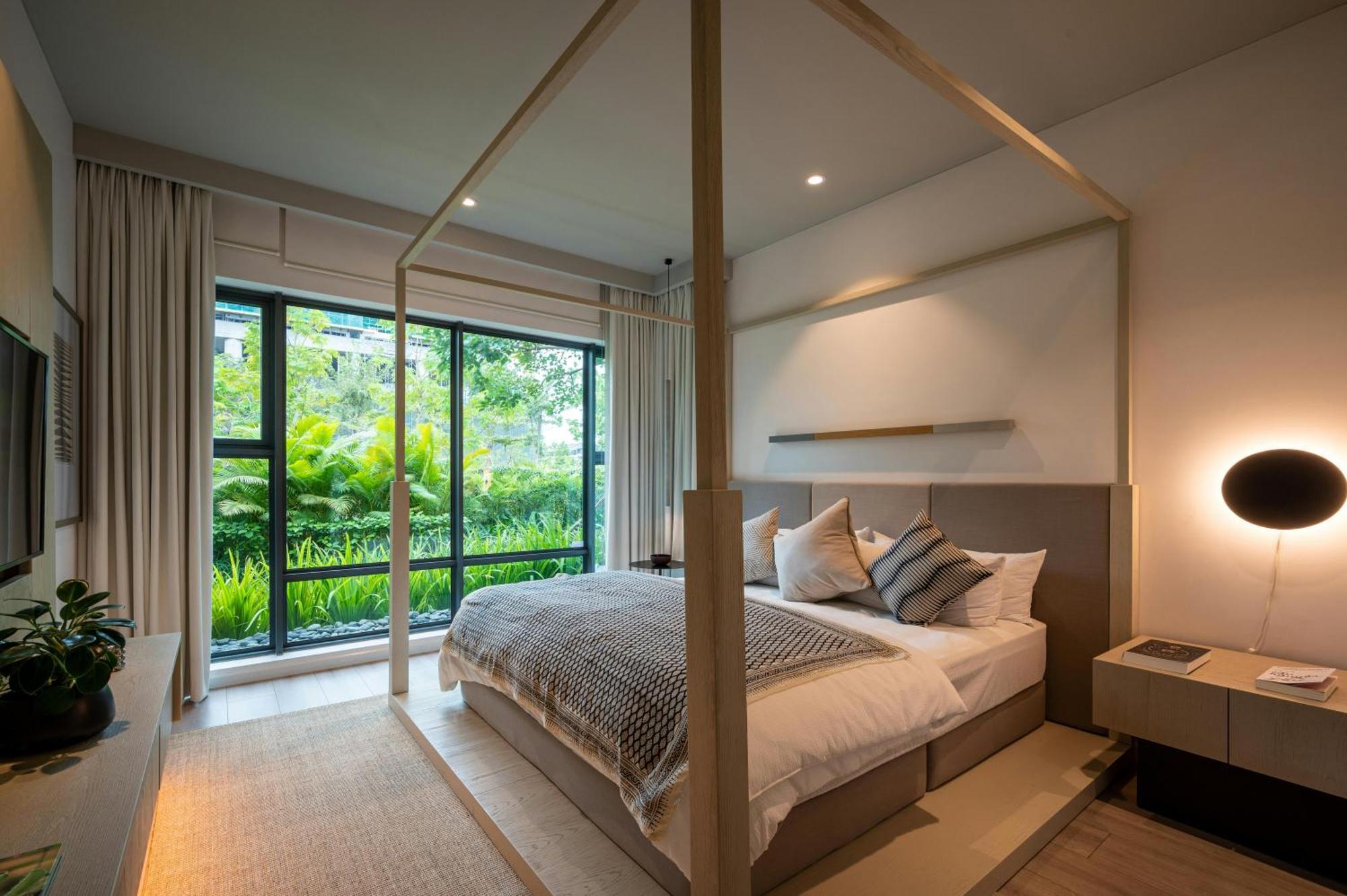 Hotel Plaza Lite 4*